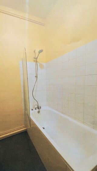  Appartement à louer 1 pièce 32 m²