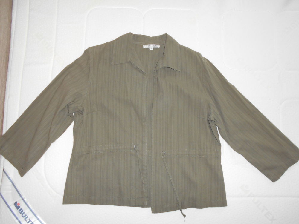 Veste Kaki marque SCOTTAGE Neuve T3 Vêtements