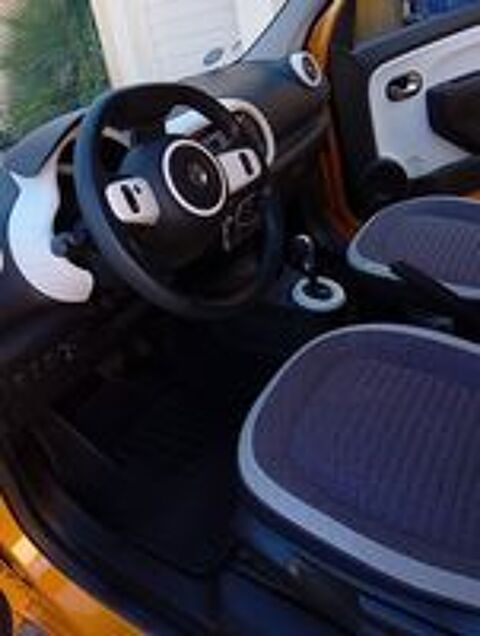 Twingo III E-Tech Authentic 2022 occasion 83400 Hy&egrave;res