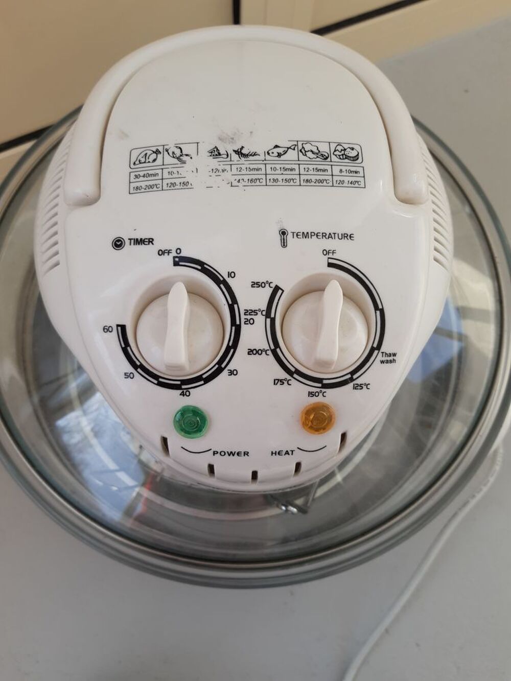 Four Halogen AKOR FR 970 Electroménager