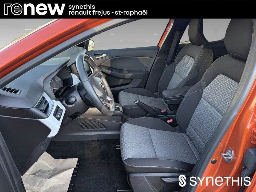 Clio V Clio E-Tech full hybrid 145 Evolution 2023 occasion 83600 Fr&eacute;jus