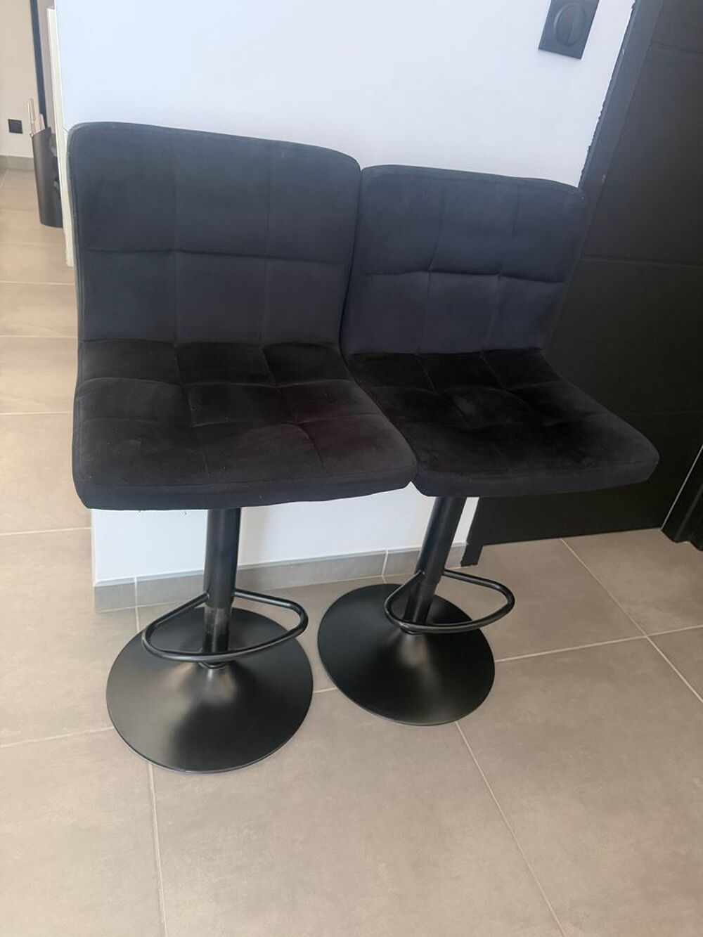 6 tabourets de bar velours noir Meubles