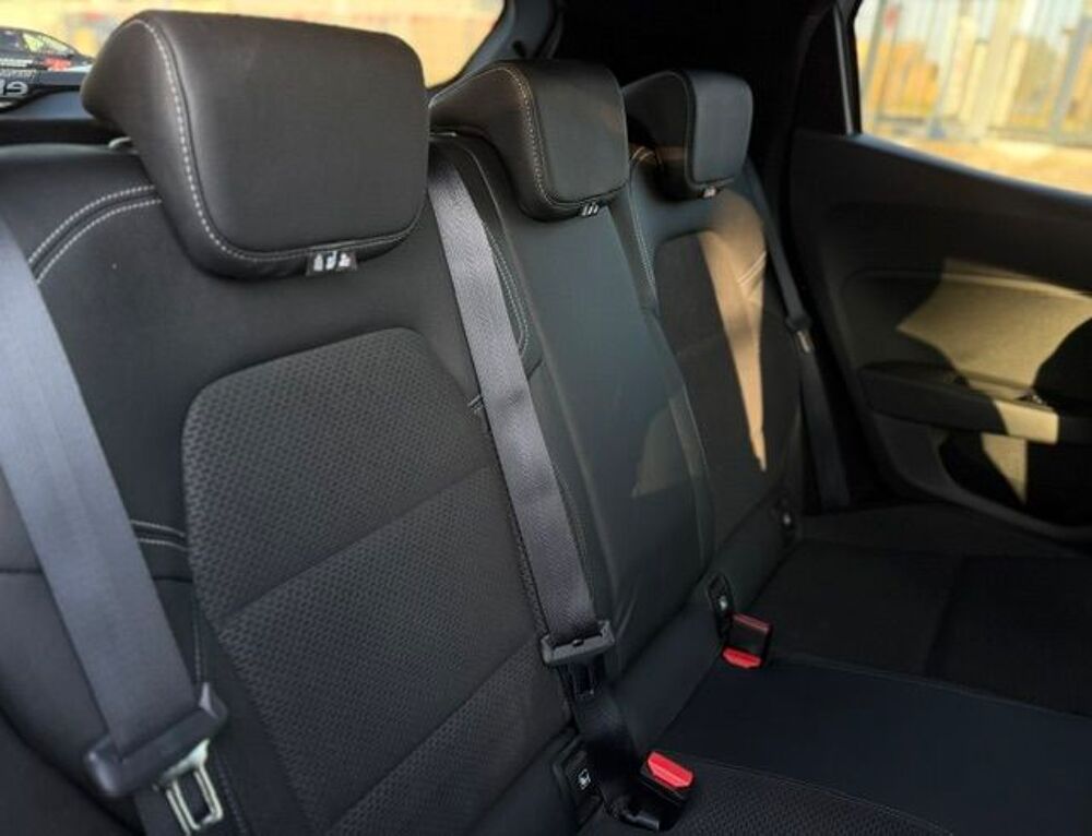 Clio V Clio TCe 130 EDC FAP Intens 2020 occasion 38510 Passins