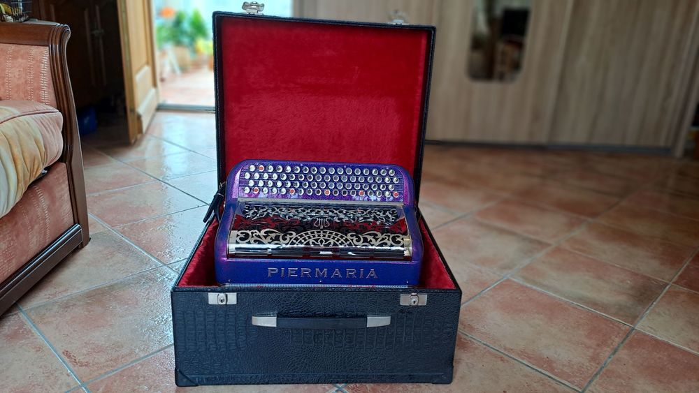 Accord&eacute;on acoustique PIERMARIA Instruments de musique