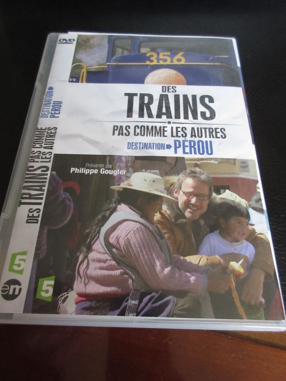 DVD TRAINS PAS COMME LES AUTRES DVD et blu-ray