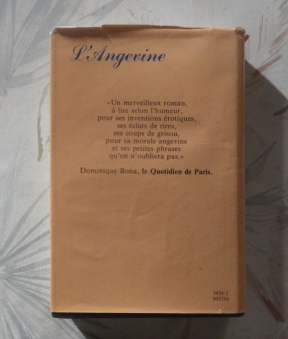 L'ANGEVINE de Ren&eacute; FALLET Ed. France Loisirs Livres et BD