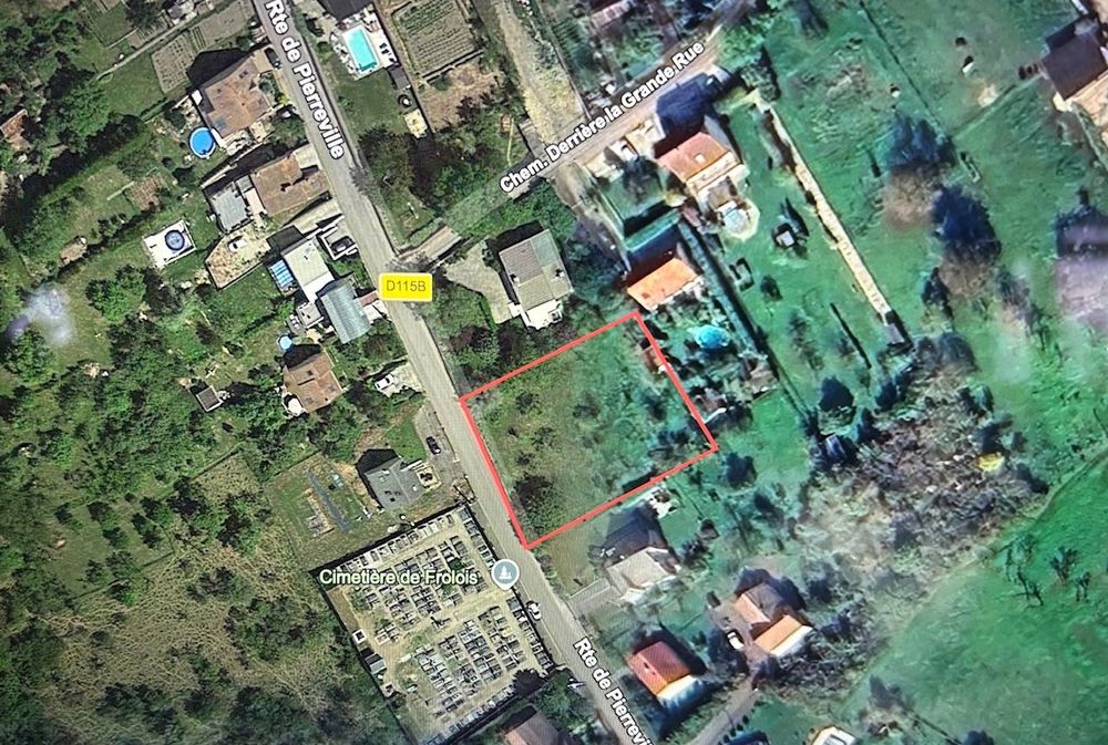 Vente Terrain Terrain constructible 1 478 m² €