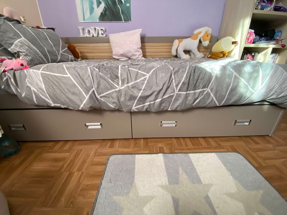 lit &agrave; vendre avec tiroir Meubles
