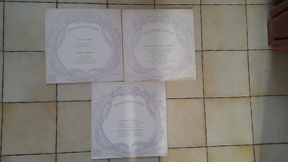 MUSIQUES CLASSIQUES 3 vinyles CD et vinyles