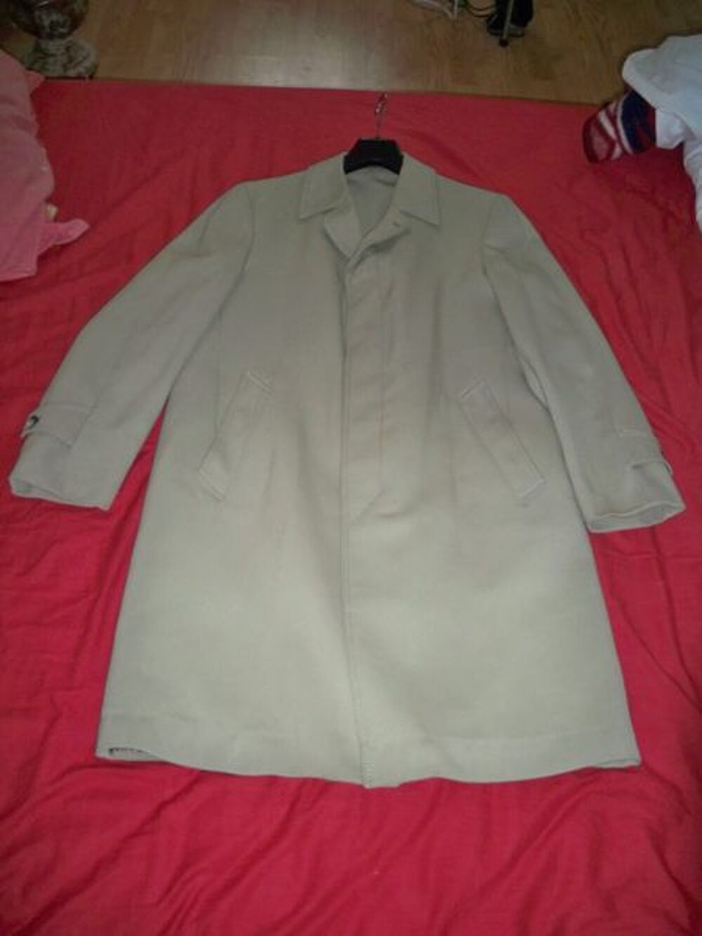pardessus, couleur gris / beige, encolure 40. Vêtements