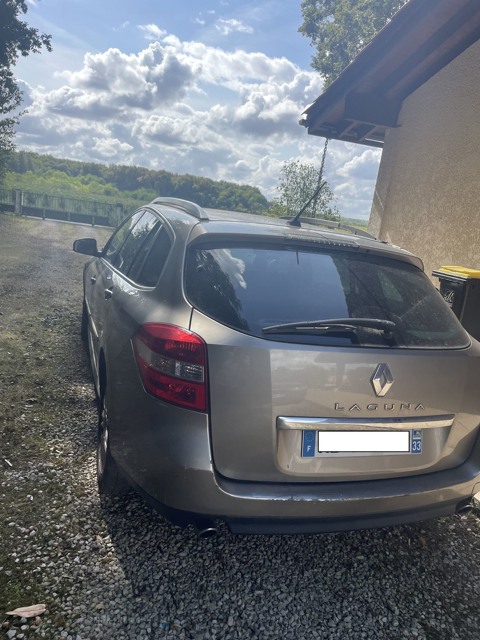 Renault laguna iii estate Laguna Estate III 3.0 V6 dCi 235 FAP Ini