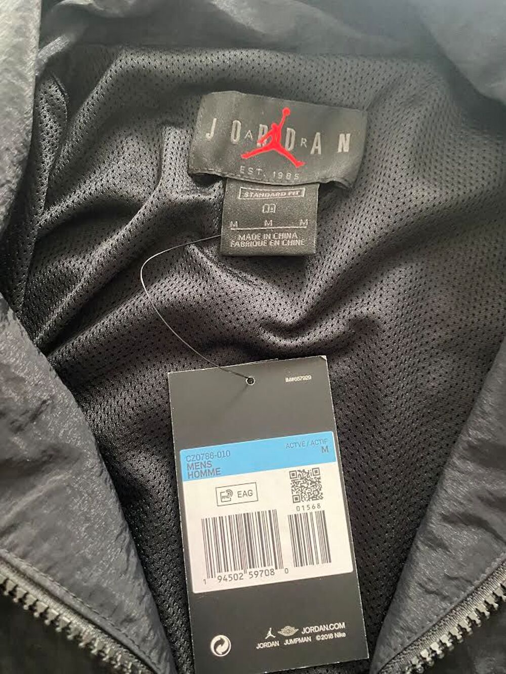 Veste Nike Jordan PSG &eacute;dition limit&eacute;e Vêtements