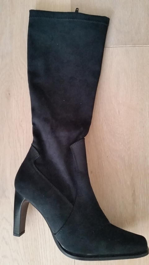 Bottes noires 20 Clichy (92)