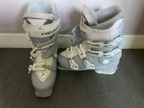 Chaussures de ski marque Head 38-39 voire 40
0 Saint-Dié-des-Vosges (88)