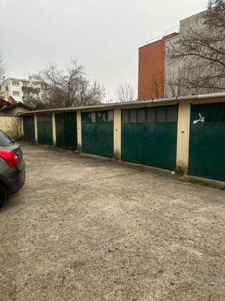  Parking / Garage � vendre 13 m�
