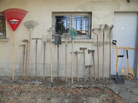 Outils jardin anciens 0 Montauban (82)