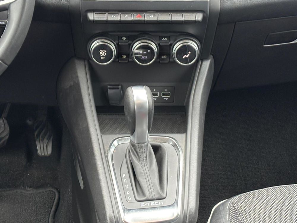 Captur E-Tech full hybrid 145 Techno fast track 2023 occasion 91300 Massy