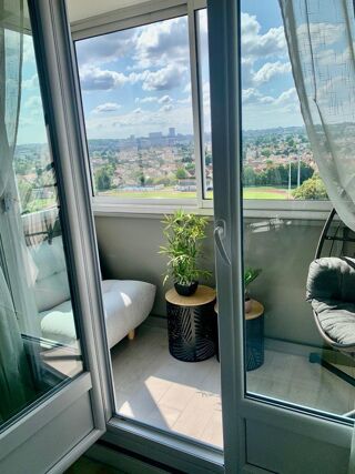  Appartement à vendre 4 pièces 79 m²