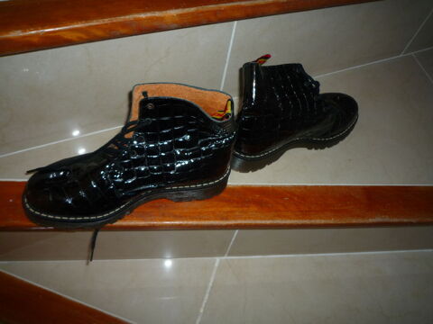 chaussures montantes mixtes noires t40 rockers 40 Agde (34)