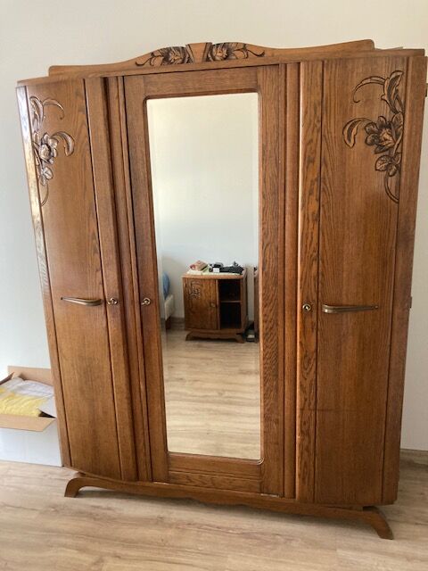 Armoire Art nouveau en chêne 150 Saint-Malo (35)