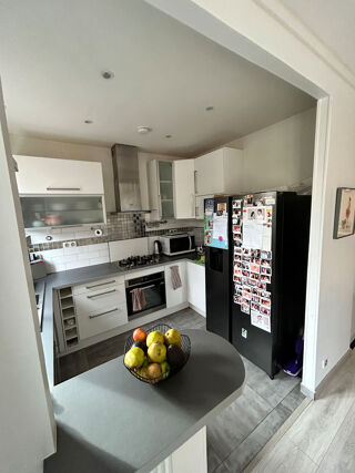  Appartement � vendre 4 pi�ces 98 m�