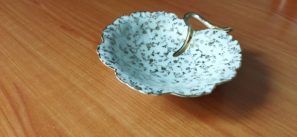 ANCIENNE COUPELLE A BEURRE TBE EN PORCELAINE Cuisine