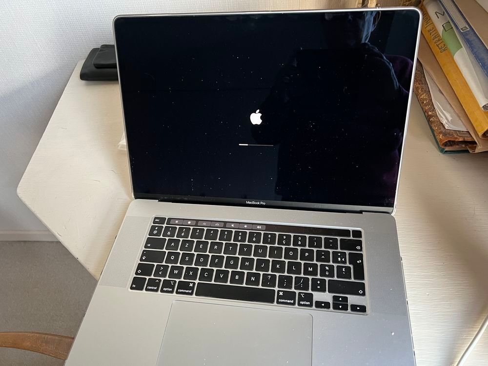 MacBook Pro 16 pouces I9 disque 1To Sous garantie Matriel informatique