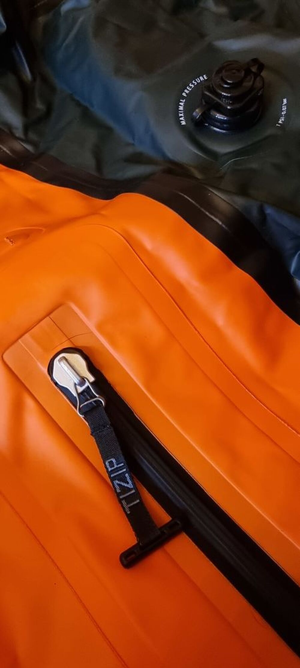 Packboat en excellent &eacute;tat Sports
