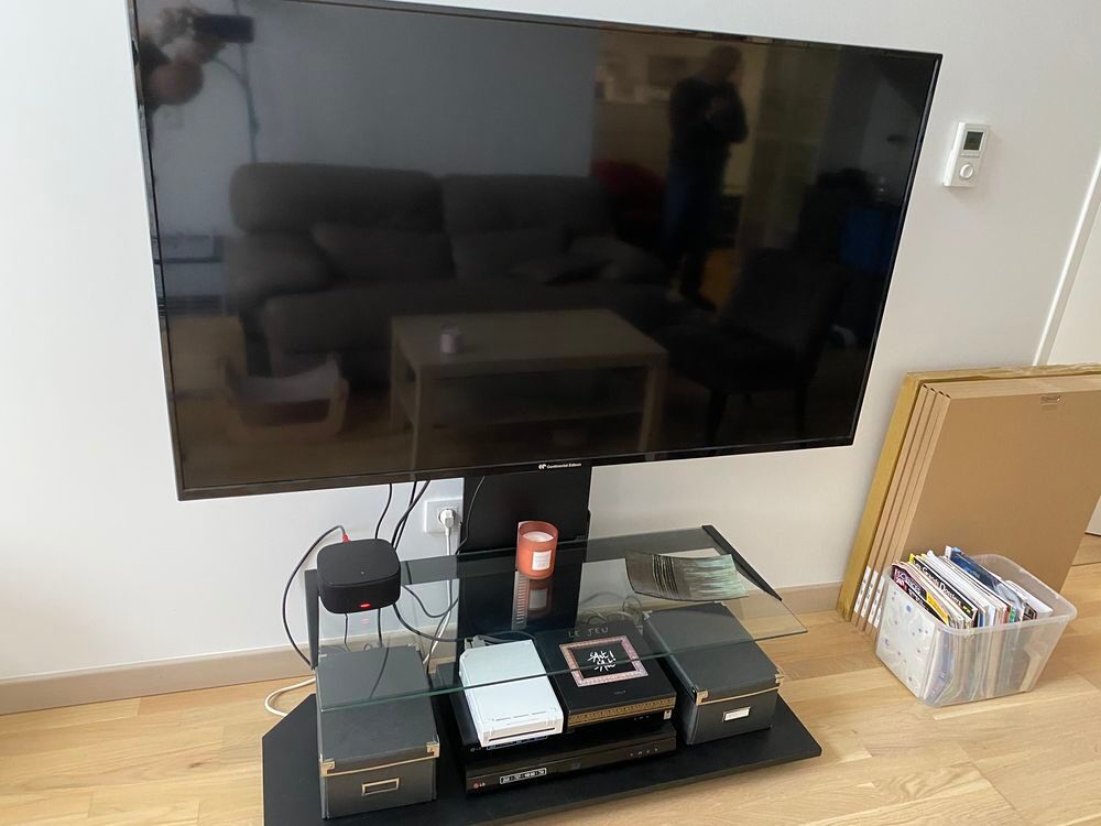 Meubles Tv verre bois et m&eacute;tal design Meubles