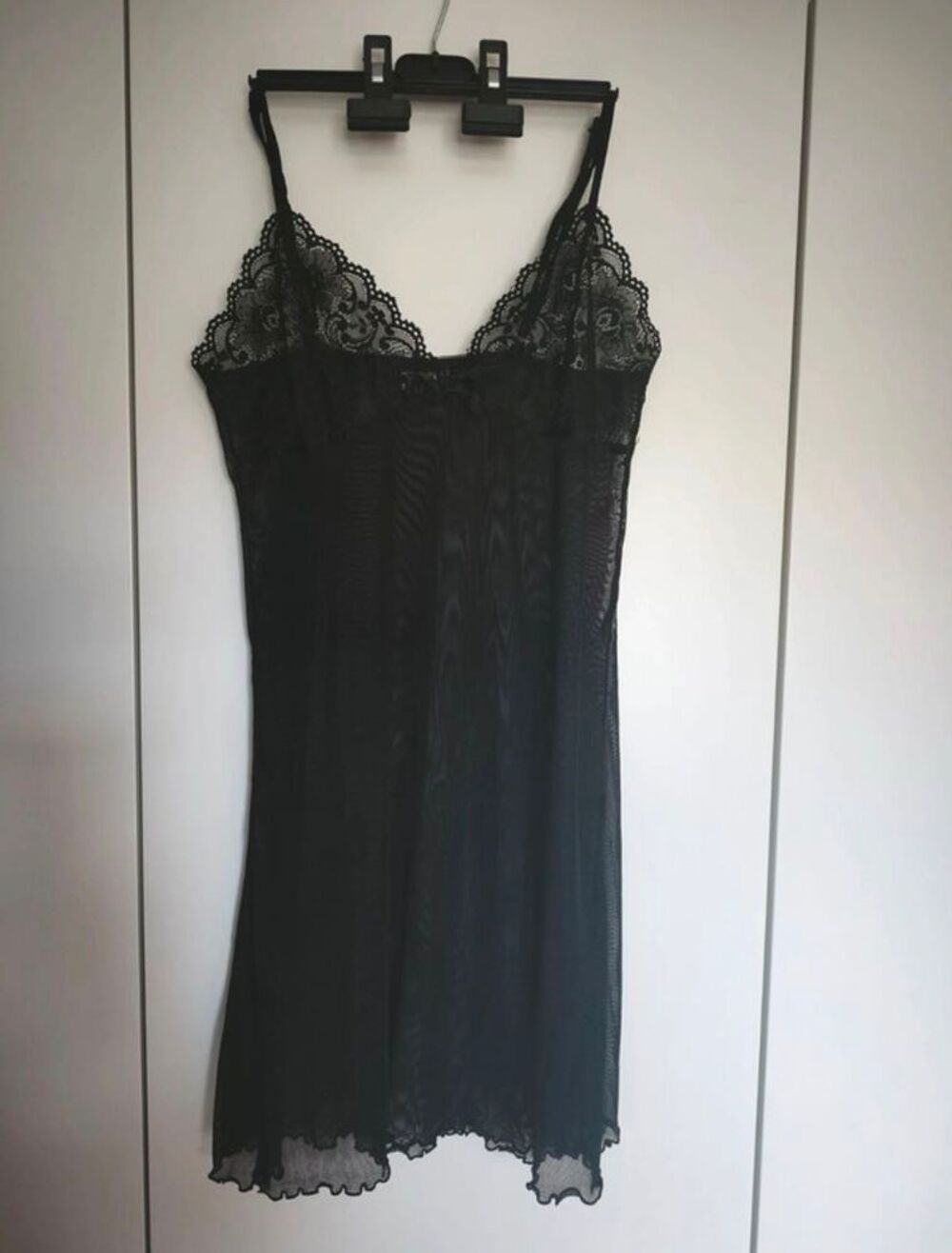 nuisette noire transparente taille M Vêtements