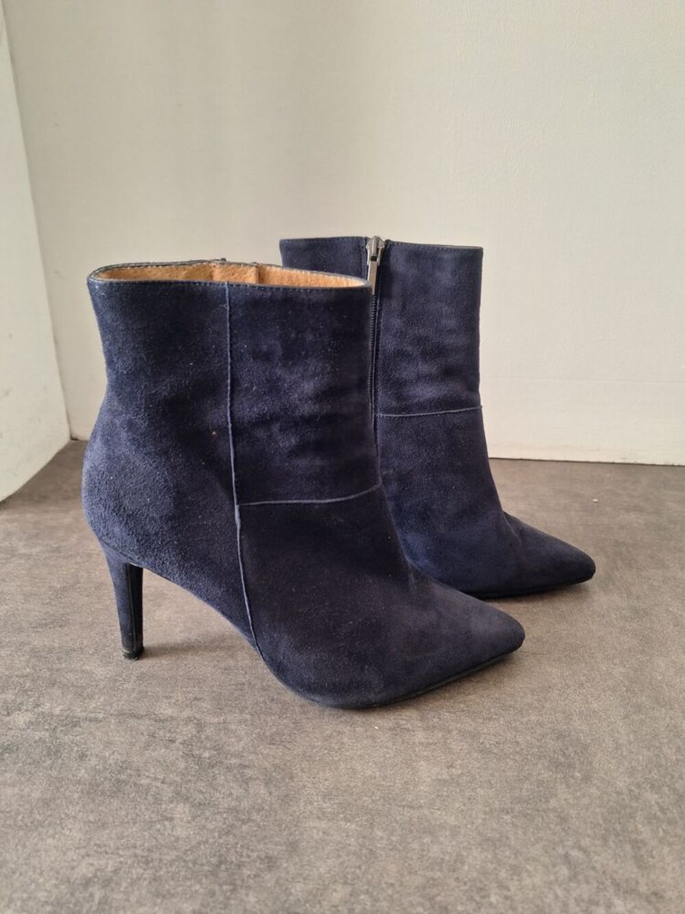 3 paires de bottines et chaussure Chaussures