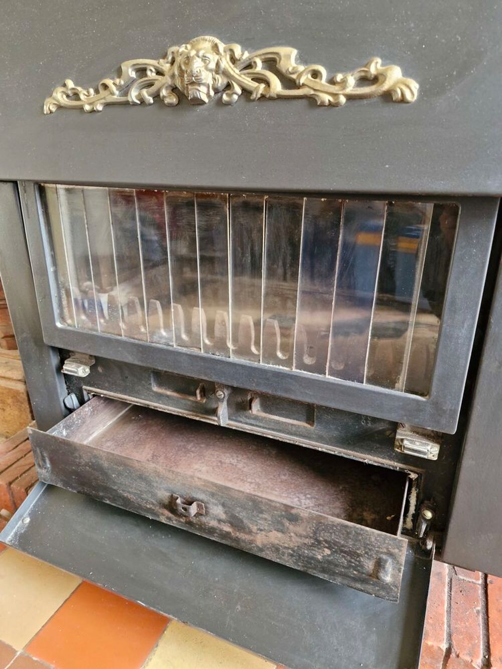 Insert ancien de chemin&eacute;e Electroménager
