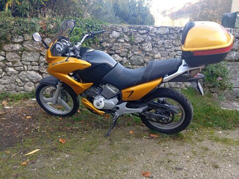 Moto HONDA 2008 occasion Barbières 26300