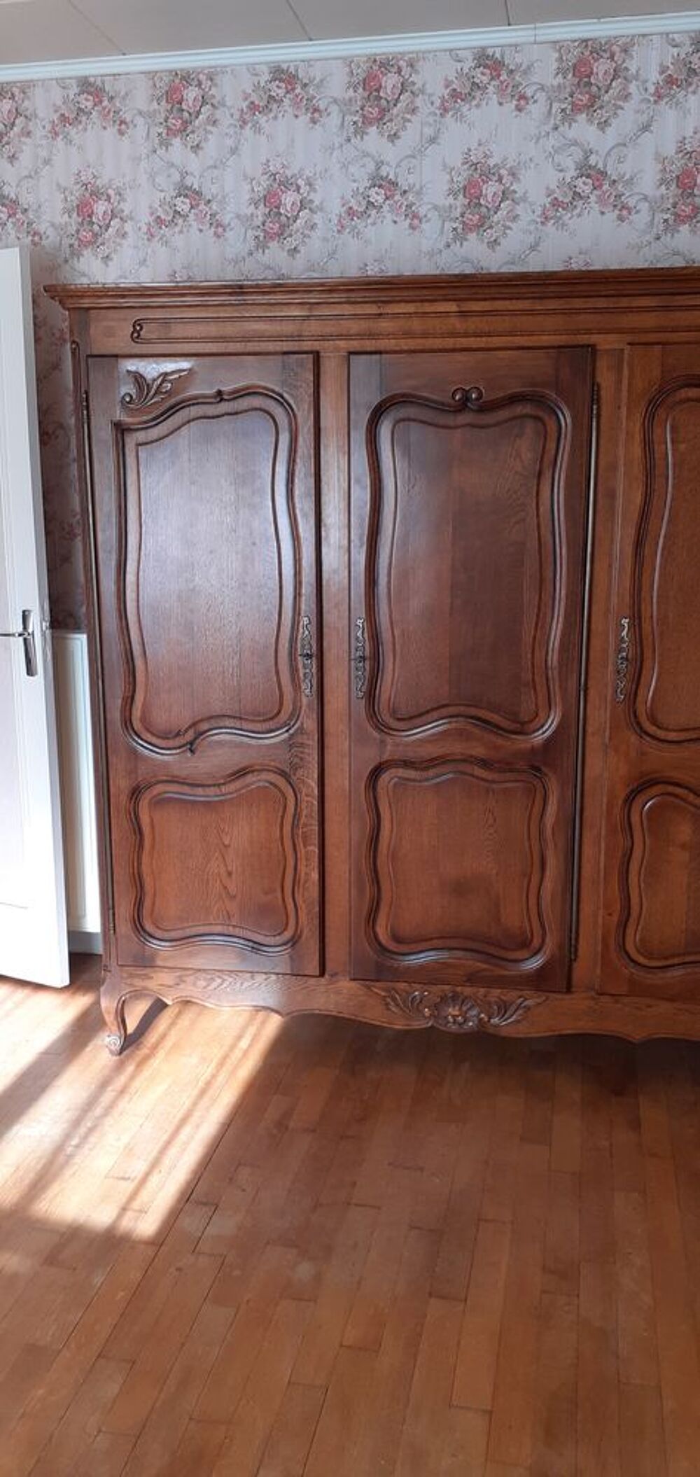Armoire Ch&ecirc;ne - Louis XV - 3 portes Meubles