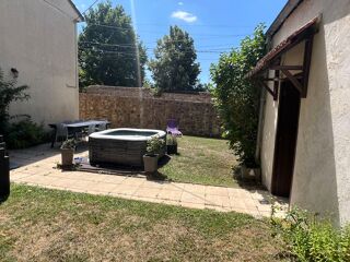  Maison  vendre 8 pices 135 m