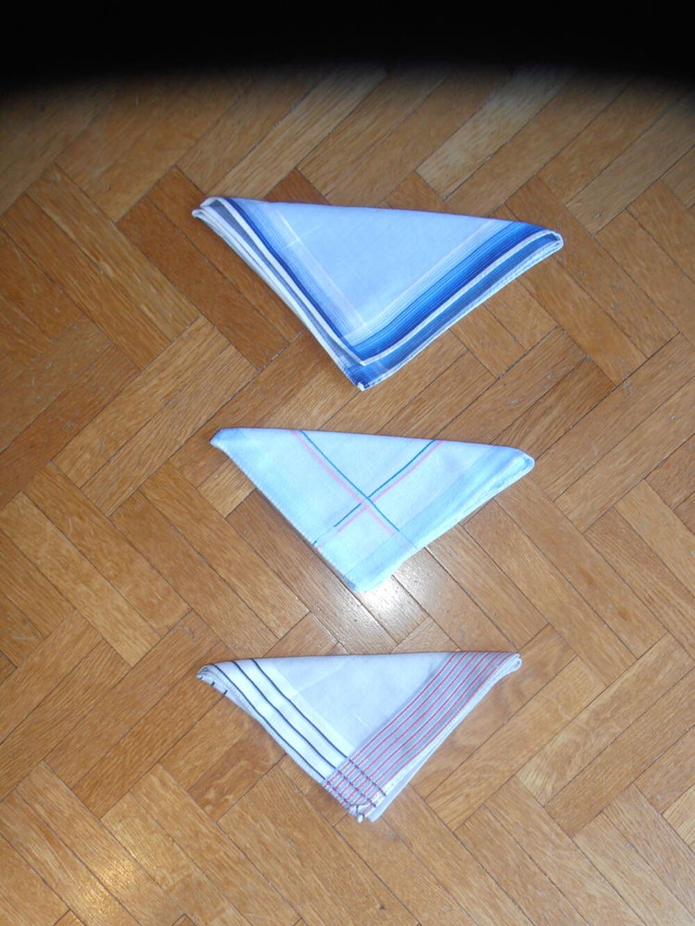 Mouchoirs tons de bleus (79) Vêtements