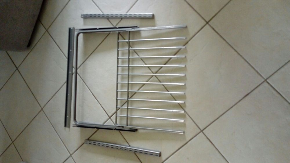 support+pantalons+inox+dressing Bricolage