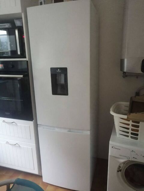 Frigo combiné blanc avec distributeur d'eau - Sous garantie 0 Bastia (20)