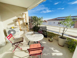 Vente Appartement 4 PIECES DERNIER ETAGE TERRASSE PARKING Calvi