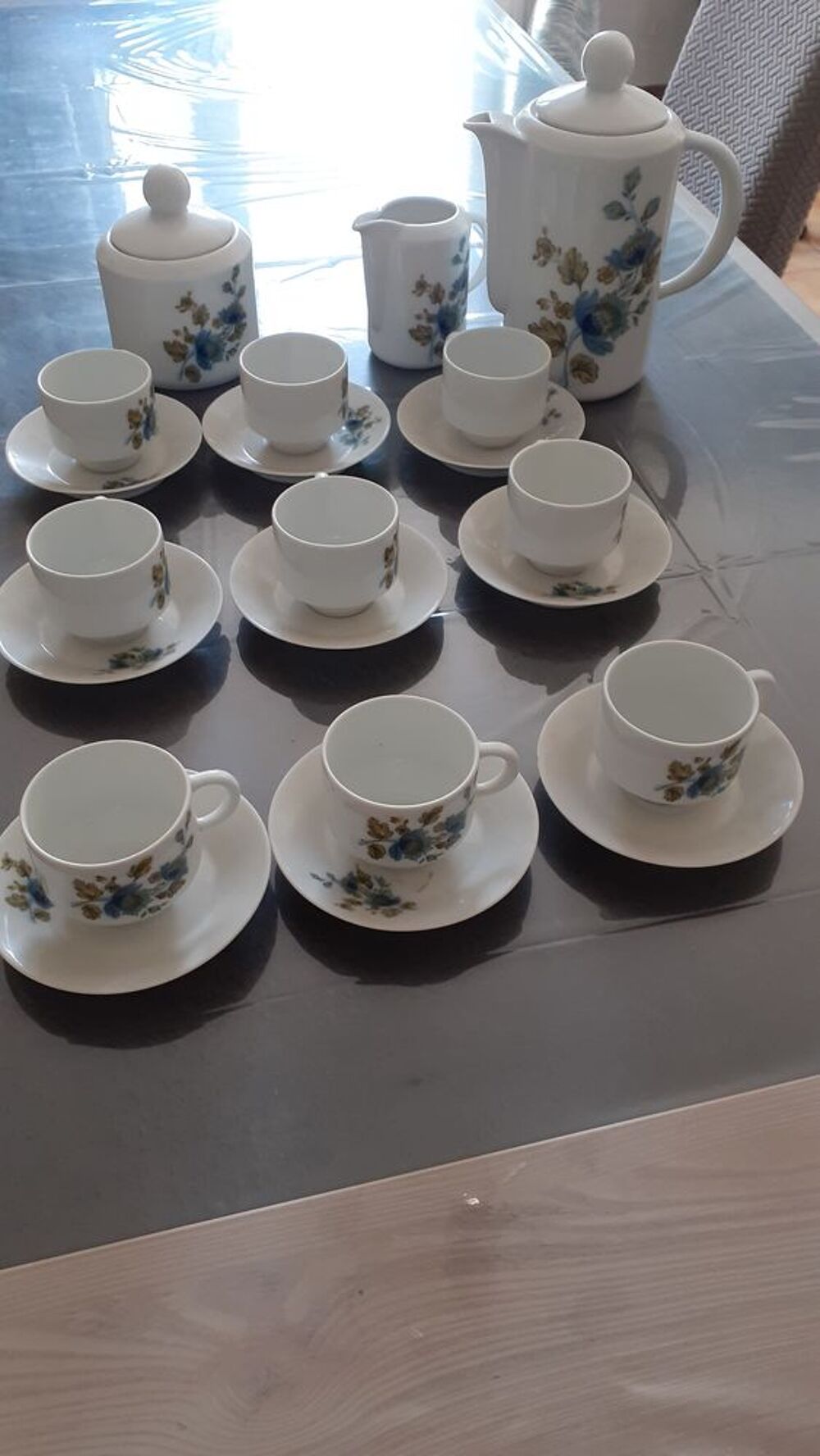 Service &agrave; caf&eacute; 