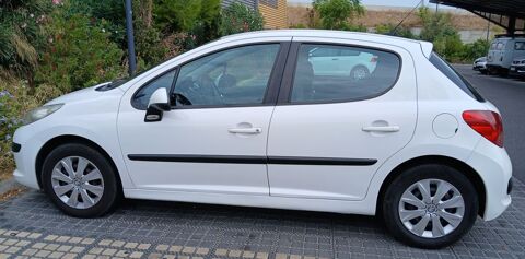 Peugeot 207 1.4 HDi 70ch Exécutive 2007 occasion Six-Fours-les-Plages 83140