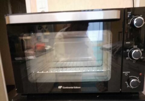 FOUR ELECTRIQUE CHALEUR TOURNANTE TOUT NEUF 46 LITRES 100 Tarbes (65)