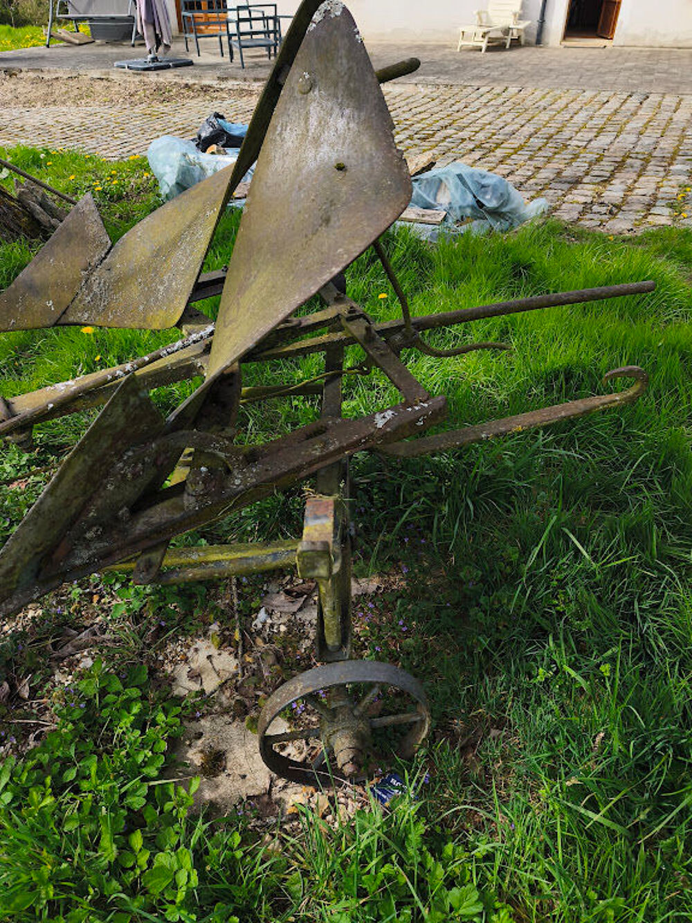 Charrue ancienne D�coration