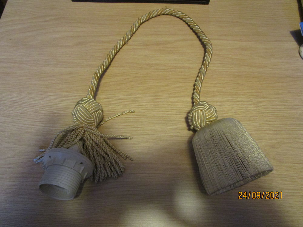 deux supports de douille vintage Electroménager
