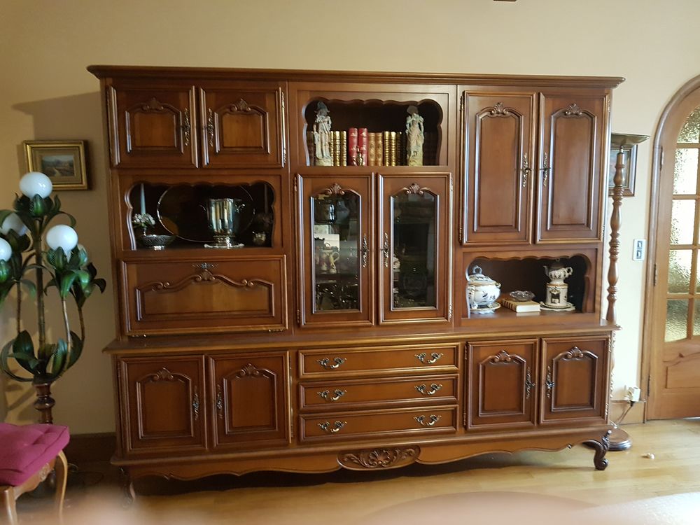 Buffet en merisier en tr&egrave;s bon &eacute;tat Meubles