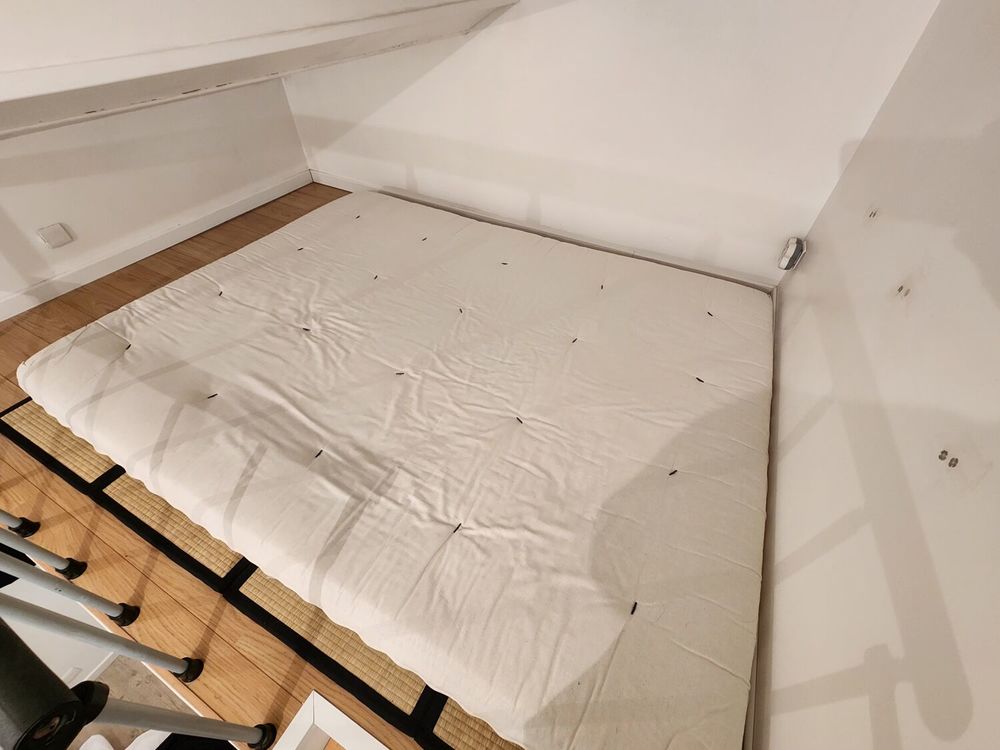 Matelas futon queen size (160x200 latex) - Tr&egrave;s bon &eacute;tat Meubles
