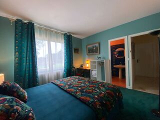  Villa � vendre 10 pi�ces 210 m�