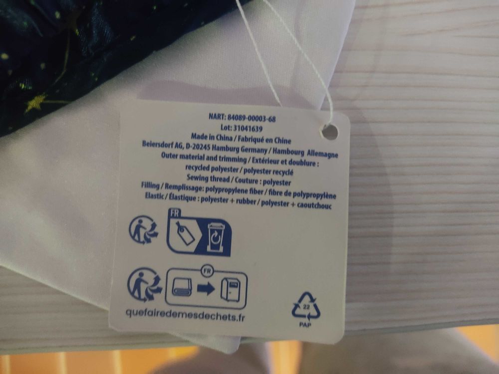 masque de sommeil et pochette NIVEA Vêtements