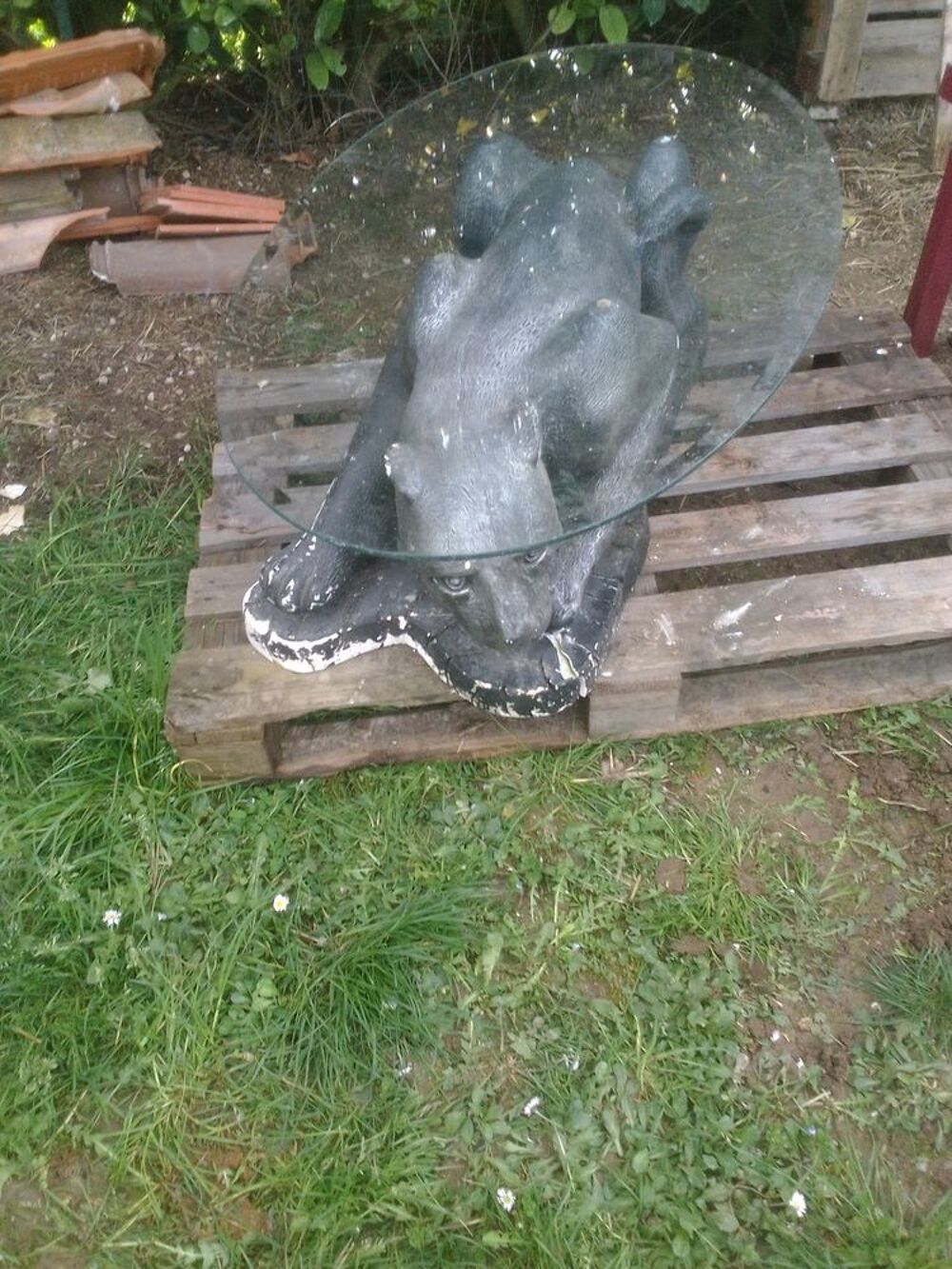 table basse en verre panth&egrave;re Meubles