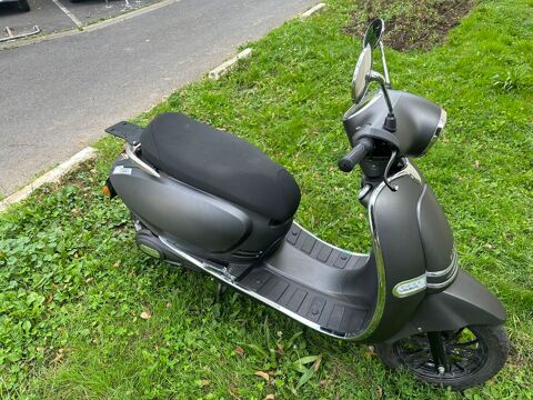 Scooter DIVERS 2022 occasion Domont 95330